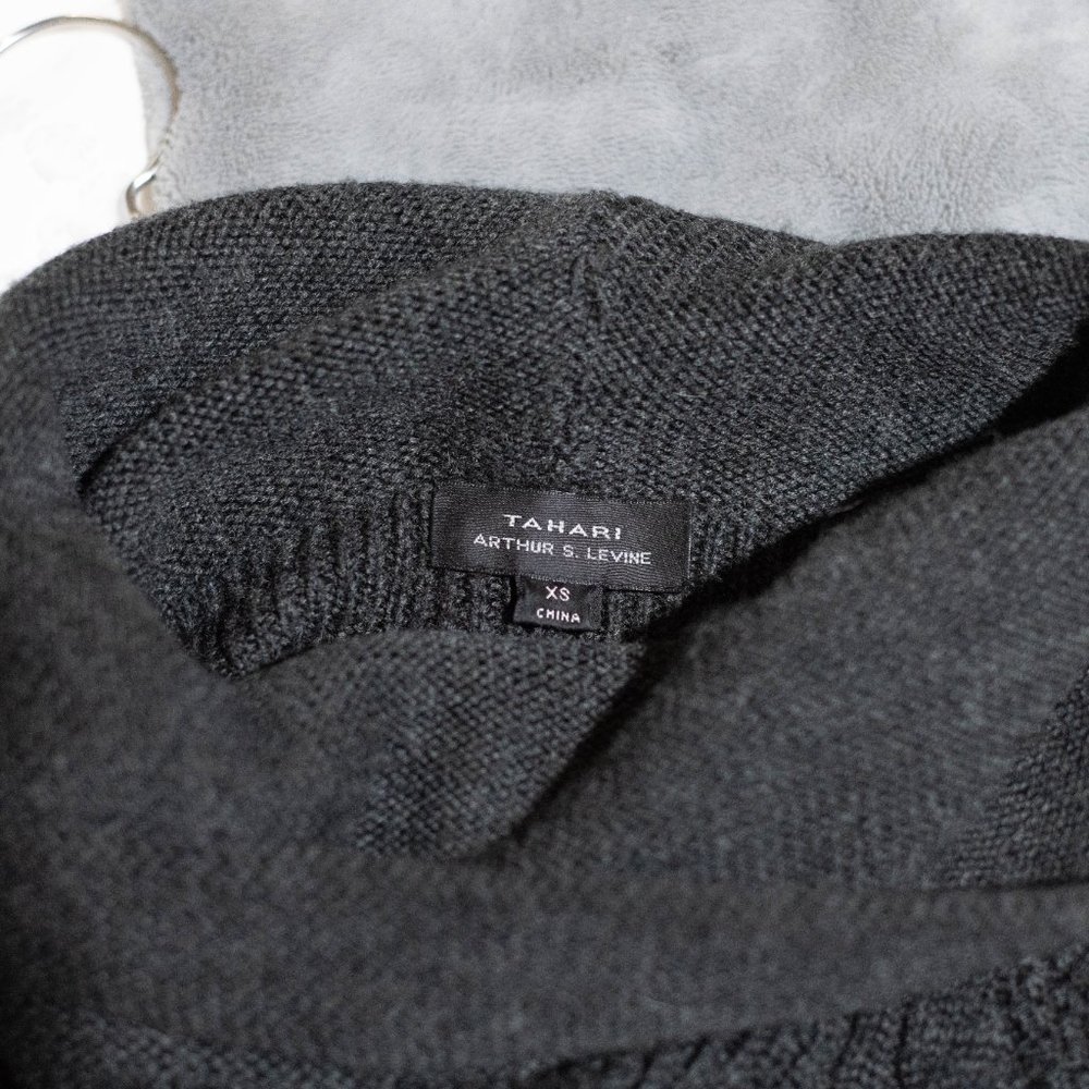 Tahari Sweater dress - Picture 2 of 3